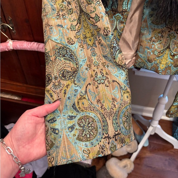 Tapestry Faux Fur Collar Jacket - Picture 7 of 13